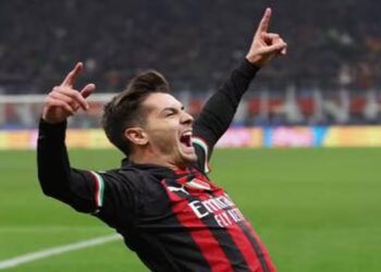 El Milan pega primero en la ida de los Octavos de Final