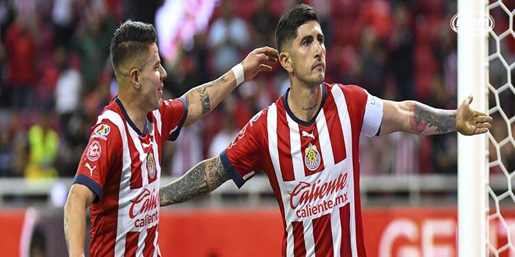 Chivas logra su primera victoria en casa