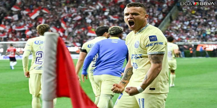 Con goleada, América se lleva el Clásico de México