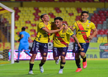 Sufrido triunfo de los Canarios ante Alebrijes que lo mantienen en el cuarto lugar general