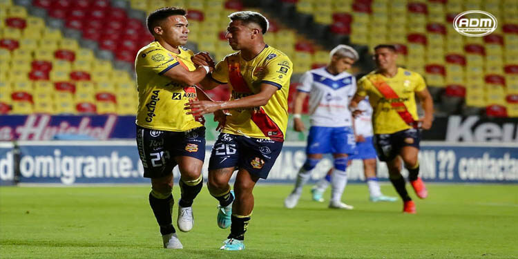 Los Canarios vencen al Celaya y vuelan al tercer lugar general