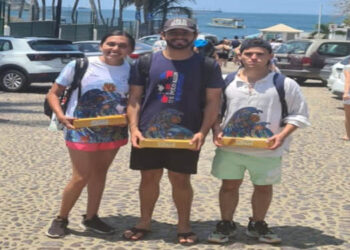 Regresa equipo IMCUFIDE con dos oros y una plata del Festival de Aguas Abiertas Manzanillo 2023