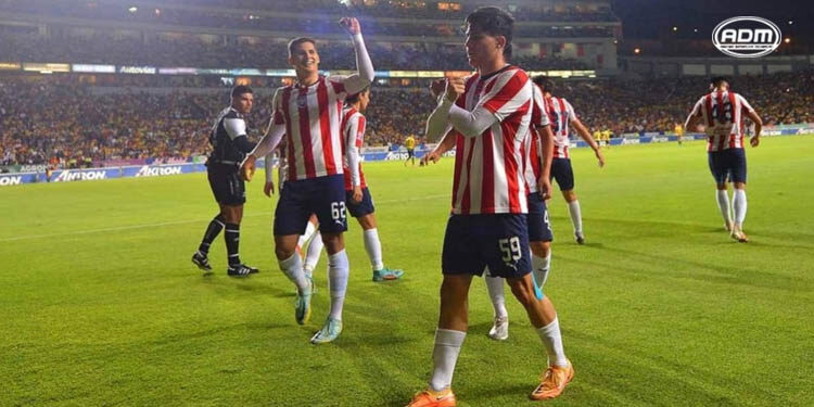 Tapatío frena el vuelo de los Canarios y se va con Ventaja del Morelos