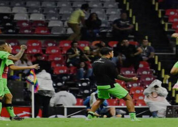 Los Bravos amargan debut de Jardine como técnico del América