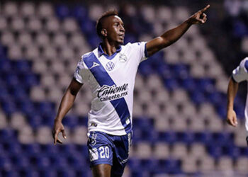 Puebla golea a los Xolos en el Cuauhtémoc