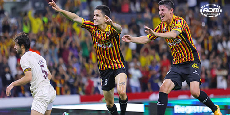 Los Leones Negros despluman a los Canarios y los eliminan del Apertura 2023