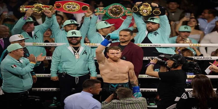 Saúl ‘Canelo’ Álvarez vence por decisión unánime a Jaime Munguia y retiene los títulos supermediano