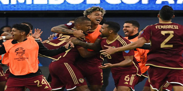 México cae ante Venezuela y se complica el pase a Cuartos de Final en al Copa América 2024