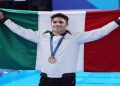 Osmar Olvera gana medalla de bronce en trampolín individual